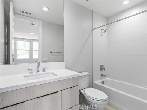 140  Creation  , Irvine, CA