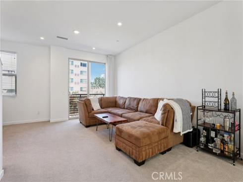 337  Placemark  , Irvine, CA