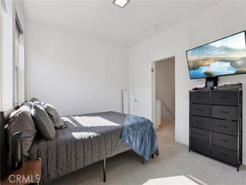 337  Placemark  , Irvine, CA