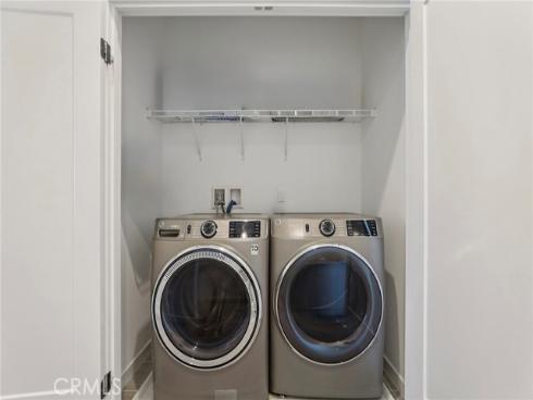 337  Placemark  , Irvine, CA