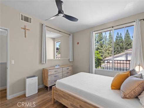 311  Falcon Creek  , Irvine, CA