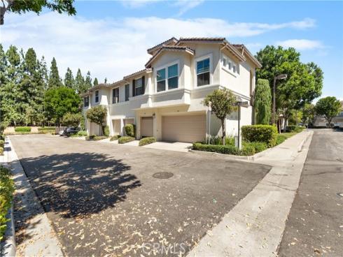 311  Falcon Creek  , Irvine, CA