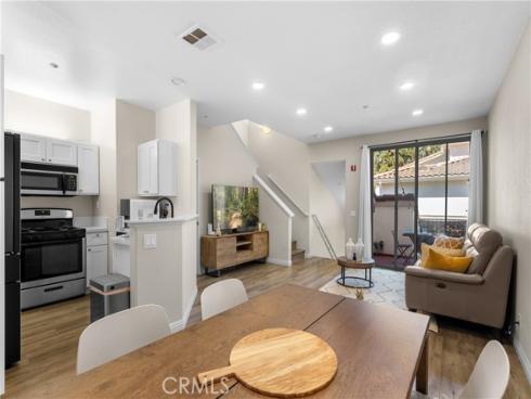 311  Falcon Creek  , Irvine, CA