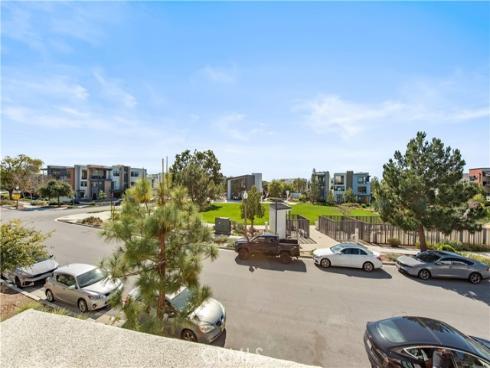 131  Mirth  , Irvine, CA