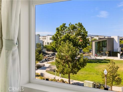 131  Mirth  , Irvine, CA