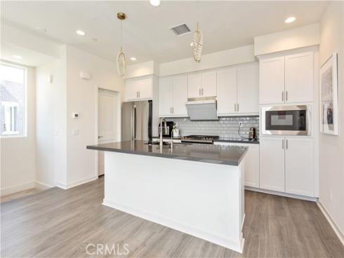 131  Mirth  , Irvine, CA