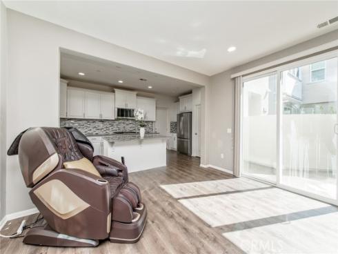 149  Acamar  , Irvine, CA