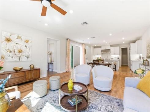 138  Chorus  , Irvine, CA