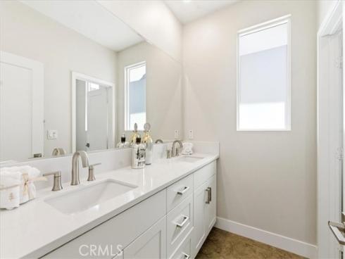 138  Chorus  , Irvine, CA