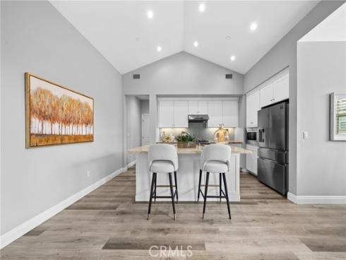 202  Bishop Landing  , Irvine, CA