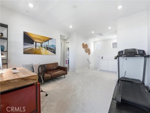 458  Loon  , Irvine, CA