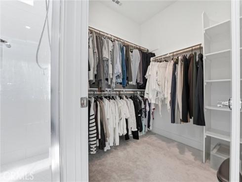 458  Loon  , Irvine, CA