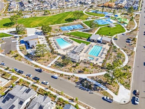 458  Loon  , Irvine, CA