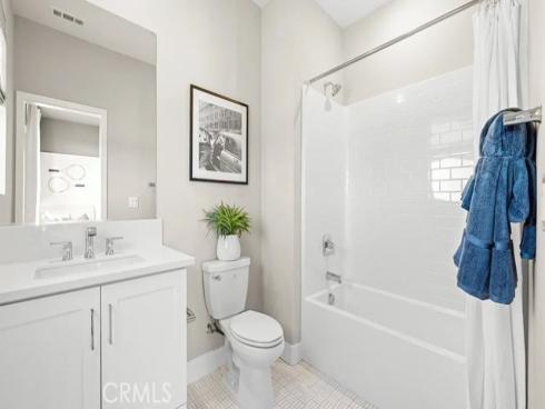 832  Sonia  , Irvine, CA