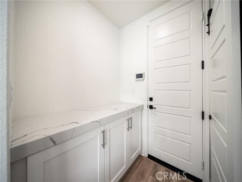 120  Gemini  , Irvine, CA