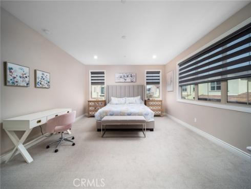 120  Gemini  , Irvine, CA