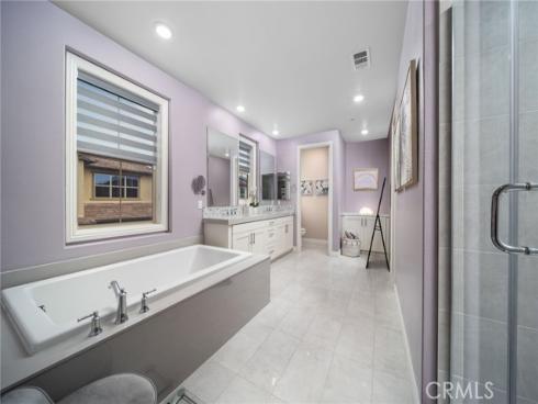 120  Gemini  , Irvine, CA