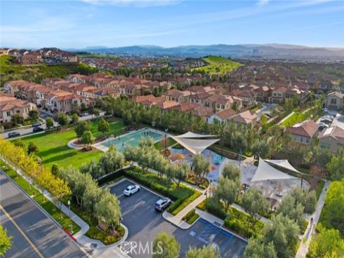 120  Gemini  , Irvine, CA