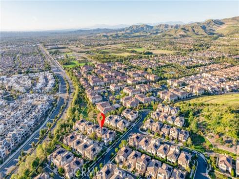 79  Pelican  , Irvine, CA