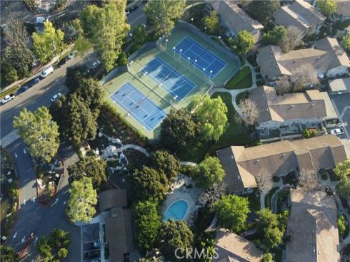 93  Streamwood  , Irvine, CA