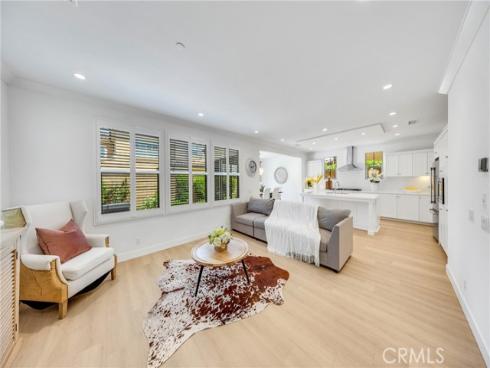 182  Frontier  , Irvine, CA