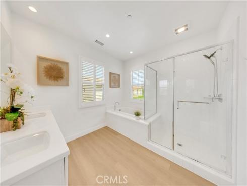 182  Frontier  , Irvine, CA