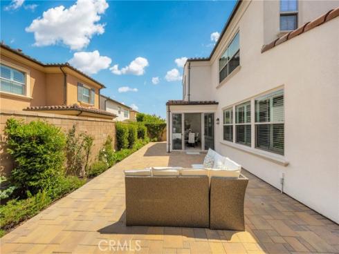 182  Frontier  , Irvine, CA