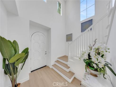 182  Frontier  , Irvine, CA