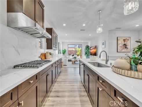 133  Hemisphere  , Irvine, CA