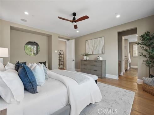 56  Derby  , Irvine, CA