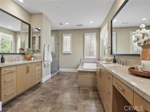 56  Derby  , Irvine, CA