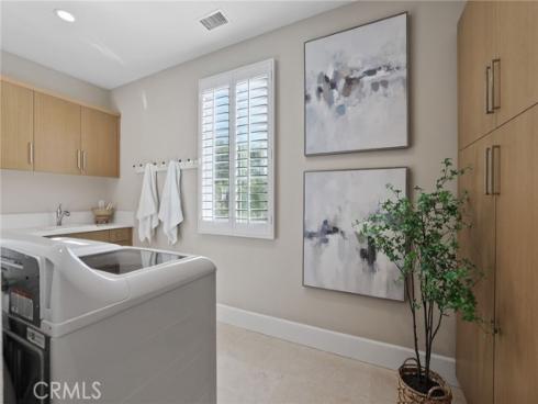 56  Derby  , Irvine, CA