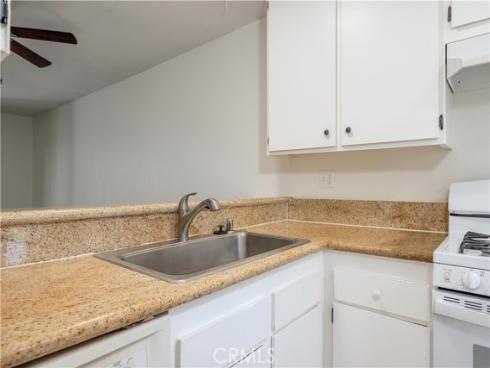 66  Orange Blossom  , Irvine, CA