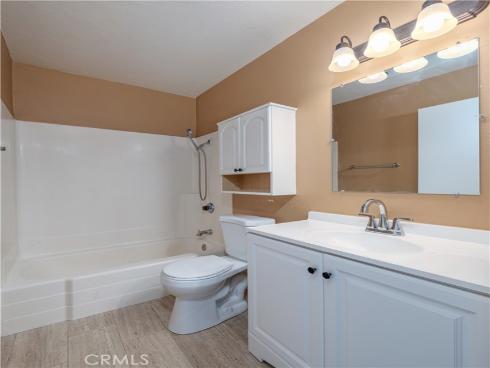 66  Orange Blossom  , Irvine, CA