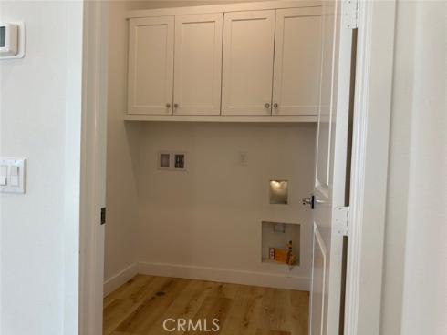 300  Tank  , Irvine, CA