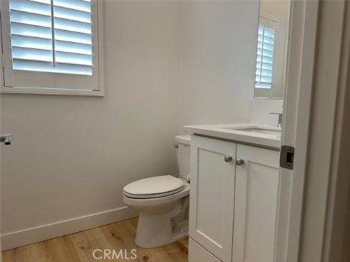 300  Tank  , Irvine, CA