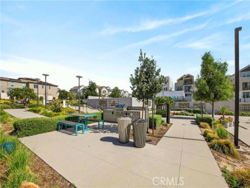 300  Tank  , Irvine, CA