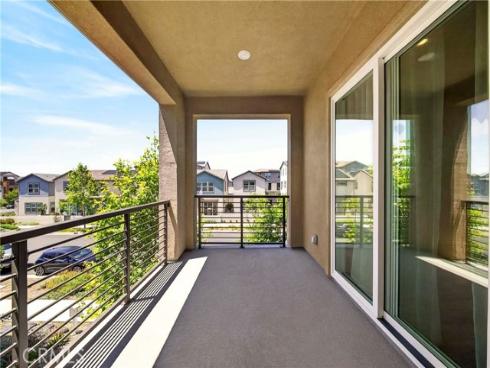 300  Tank  , Irvine, CA