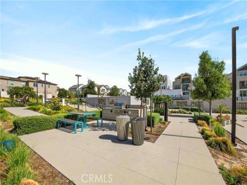 300  Tank  , Irvine, CA