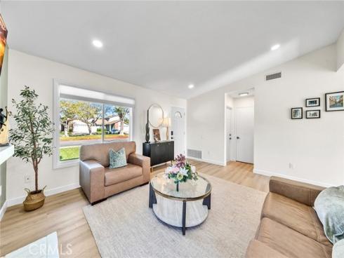 3761  Provincetown  , Irvine, CA