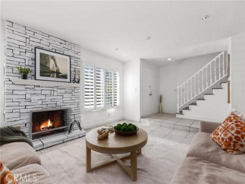 26  Helena  69 , Irvine, CA