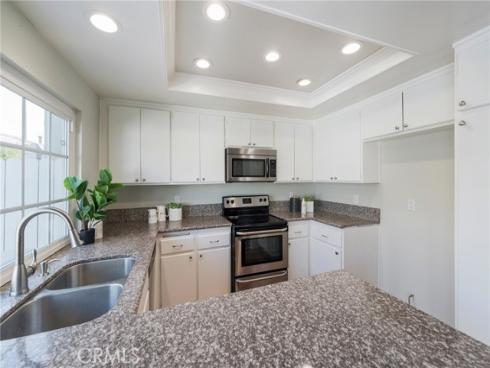 32  Goldenbush  , Irvine, CA