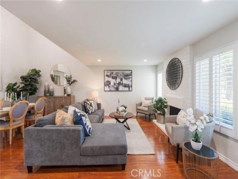 32  Goldenbush  , Irvine, CA