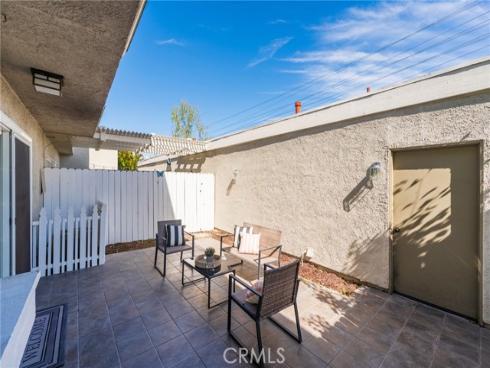 32  Goldenbush  , Irvine, CA