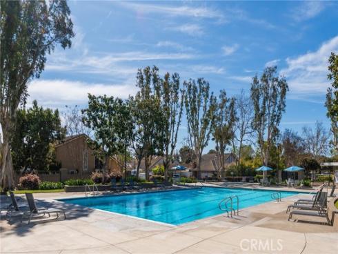 32  Goldenbush  , Irvine, CA