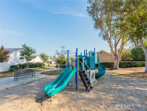 32  Goldenbush  , Irvine, CA