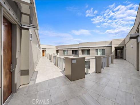 21  Gramercy  , Irvine, CA