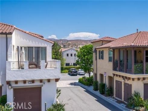 114  Borrego  , Irvine, CA