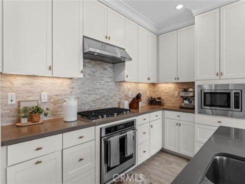 123  Mighty Oak  , Irvine, CA