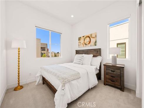 102  Yugen  , Irvine, CA